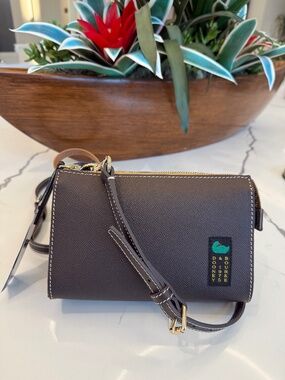 New Dooney & Bourke Alpine Janine Crossbody 20 Bag